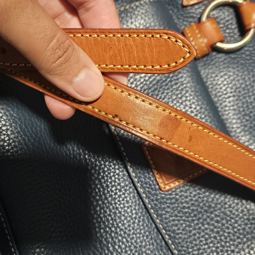 NWT - Vintage Dooney & Bourke Navy and Tan Leather Satchel - Picture 10 of 13